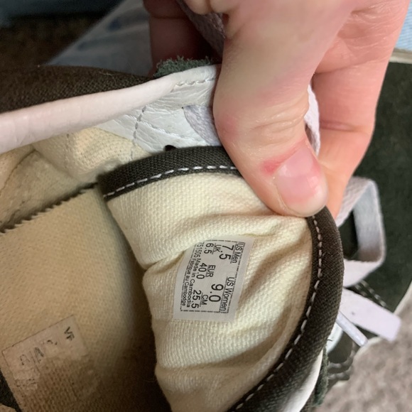 green vans - Picture 4 of 6